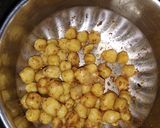 A picture of step 4 of Katori chaat.