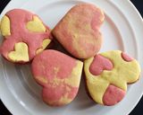 A picture of step 9 of Heart polkadot cookies.