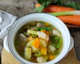 Foto langkah ke 5 dari resep Sop Ayam dan Baso (1206).