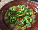 Foto del paso 3 de la receta: Cómo hacer tajine de albóndigas de sardinas fácil y delicioso