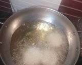 A picture of step 5 of Stuffed Kakara Pitha.