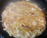 Foto del paso 3 de la receta: Lomo de cerdo en salsa de cebolla