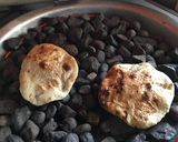Foto del paso 10 de la receta: Pan Arabe hecho en piedra (Hubbis Tapun)