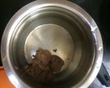 A picture of step 1 of Pepper garlic rasam.