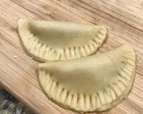 Foto del paso 3 de la receta: Tequeños y pastelitos