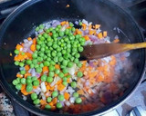 Foto del paso 4 de la receta: Pollo a la jardinera con tronchos de brócoli, en salsa de curry