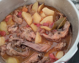 Foto del paso 5 de la receta: Guiso de conejo con patatas