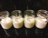 Hình bước làm 2 của món Panna cotta chanh dây xoa dịu ngày nóng