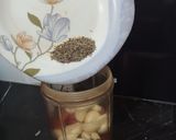 A picture of step 1 of Red Chutney.