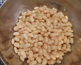 Foto del paso 1 de la receta: Fasulye piyazi (Ensalada de judías blancas secas)