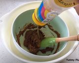 A picture of step 7 of Christmas Wreath Cake.