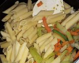 Foto del paso 3 de la receta: Pasta con vegetales 🥣
