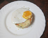 Foto del paso 2 de la receta: Huevo frito sobre salteado de cuscús y verdura