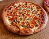Pizza alaptészta recept fázis 5 fotója