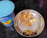 A picture of step 2 of Beetroot, Carrot Halwa.