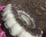 Foto langkah ke 1 dari resep Puding oreo coklat 2 lapis.