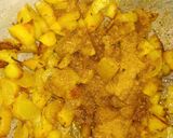 मूली आलू की सब्जी (mooli aloo ki sabzi recipe in Hindi) रेसिपी चरण 2 फोटो