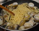 白酒蛤蠣義大利麵的食譜步驟6照片