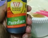 Foto langkah ke 4 dari resep Bolu panggang pandan lembut.