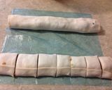 Foto langkah ke 3 dari resep Mini Sausage Rolls.