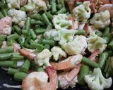 Foto langkah ke 3 dari resep 75. Udang Cah Buncis.