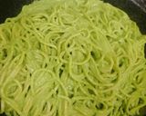 Foto del paso 7 de la receta: Muslo asado acompañado de spaghetti verde y verduras salteadas
