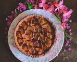 Foto del passaggio 14 della ricetta Crostata di fichi alle noci di macadamia