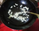 Foto langkah ke 4 dari resep Ayam goreng saos mentega.