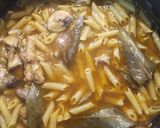 Foto del paso 4 de la receta: Macarrones caldosos con conejo