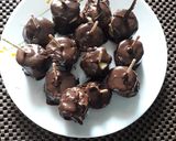 A picture of step 4 of Chocolate peanut  banana Easy &quick recipe.