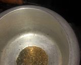 A picture of step 1 of Rava kichadi.