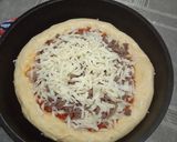 Foto langkah ke 5 dari resep Pizza teflon empuk anti gagal.
