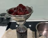 Hình bước làm 4 của món Siro Mận Hậu và Mứt Mận Hậu