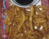 Gambar langkah 5 resipi Churros sos coklat.