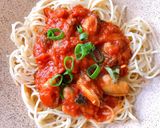 Hình bước làm 4 của món Mì Ý (Spaghetti) Thịt Trai Đen Sốt Cà Chua