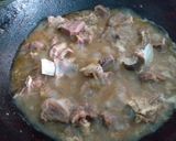 A picture of step 5 of Dunba shinwari karahi😋.