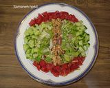 عکس مرحله 1 از دستور سالاد فصل با گردو همراه با سس ماست(رژیمی) 🌺