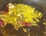 भंडारे वाली आलू सब्जी(Bhandare wali aloo ki sabzi recipe in Hindi) रेसिपी चरण 3 फोटो
