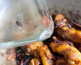 Gambar langkah 4 resipi Ayam Masak Kicap Style Shynn.