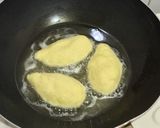 Foto langkah ke 5 dari resep Donat Paha Ayam.