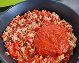 Foto del paso 2 de la receta: Empanada de atún y pimientos