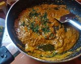A picture of step 4 of Chat pata panner butter masala.