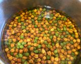 चना और मूली के पत्ते की सब्ज़ी (Chana aur mooli ke patte ki sabzi recipe in Hindi) रेसिपी चरण 1 फोटो