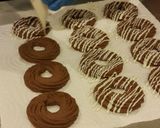 รูปขั้นตอนการทำที่ 11 ของ Chocolate Vienna Rings