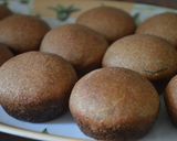 Foto del paso 6 de la receta: Bollitos de harina integral con queso y cantimpalo