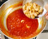 A picture of step 4 of Cashew Nuts Curry / kaju curry.