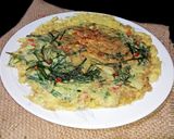 Foto langkah ke 4 dari resep Telur Dadar Bawang Batak/Lokio.