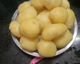 A picture of step 1 of Dahi wale baby potato.
