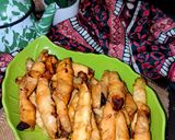 Foto langkah ke 4 dari resep Molen Pisang Kulit Pangsit (Dua Bahan).