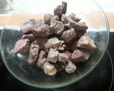 Foto del paso 1 de la receta: Patatas con carne de vacuno